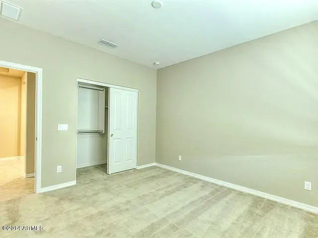 1472 E Flamingo Way — Photo 6