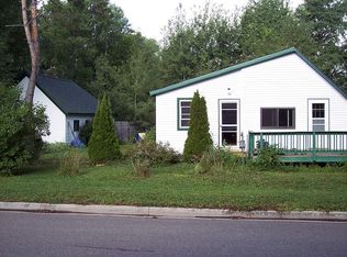 2301 Wilkinson Ave, Marquette, MI 49855