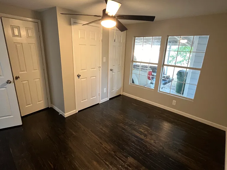 404 Cherry St — Photo 11