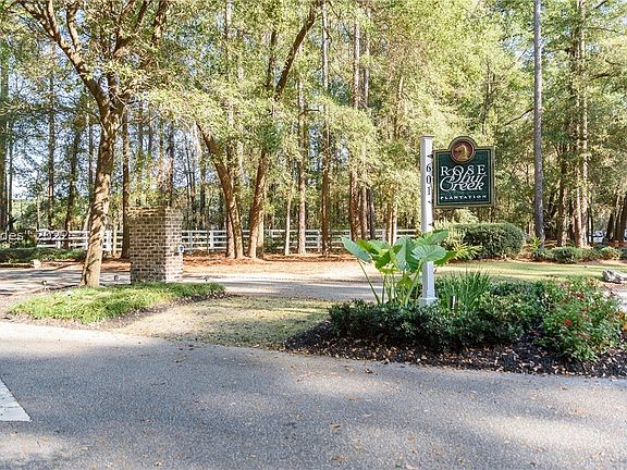 2nd image of 31 Rose Dhu Creek Plantation Dr