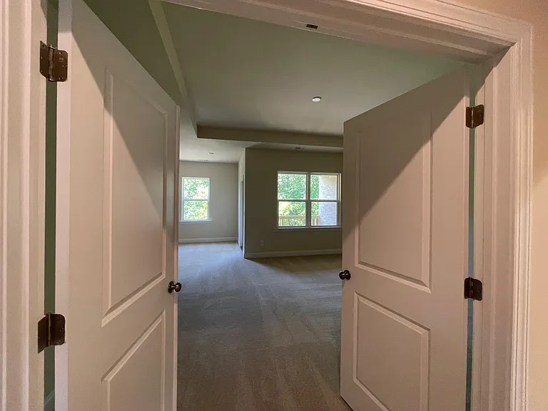 207 Heathbrook Ln — Photo 17