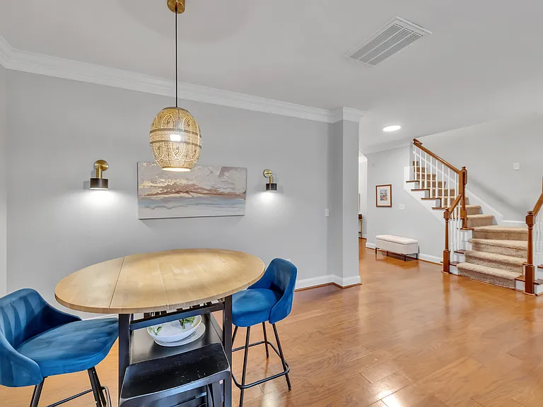 843 Swan Neck Ln — Photo 10