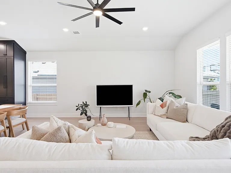 7712 Ellas Inlet Dr — Photo 13