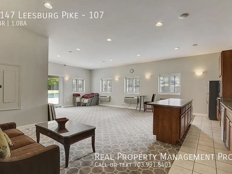 6147 Leesburg Pike #107 — Photo 19