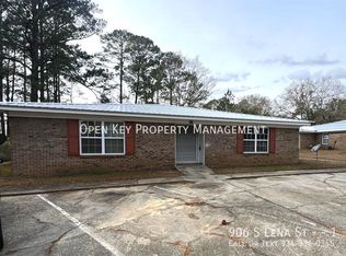 906 S Lena St APT 1, Dothan, AL 36301