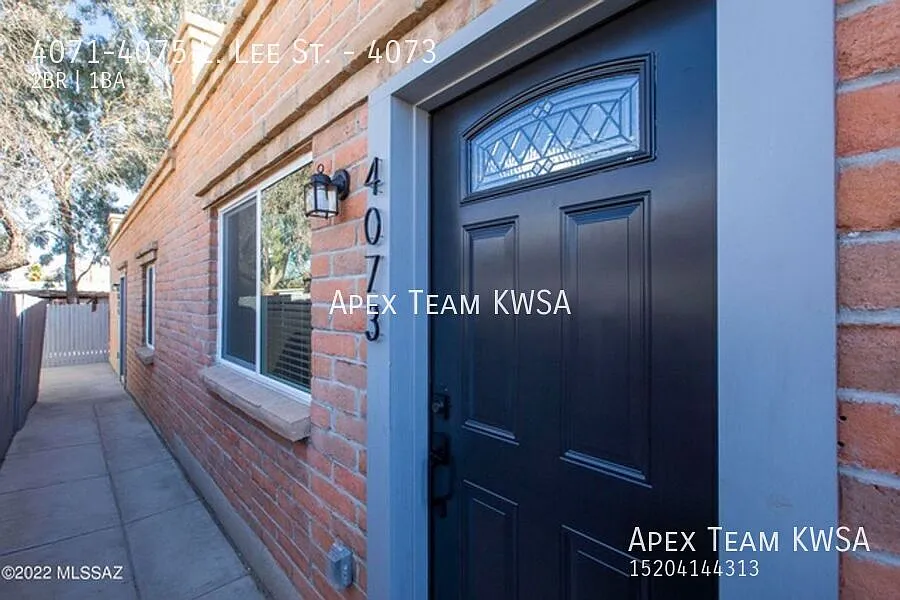 4071-4075 E Lee St #4073