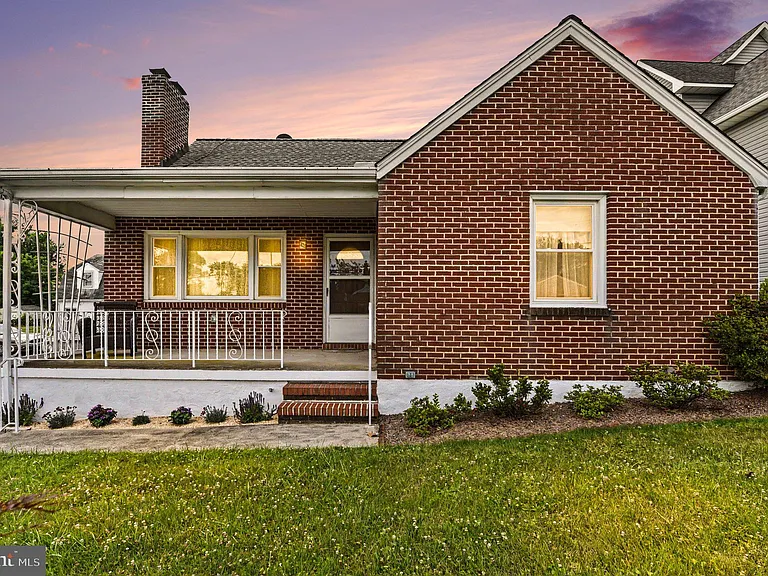 4125 Cliffvale Rd — Photo 2