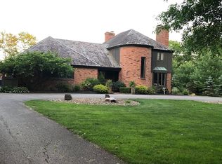 505 Fox Run Trl, Aurora, OH 44202