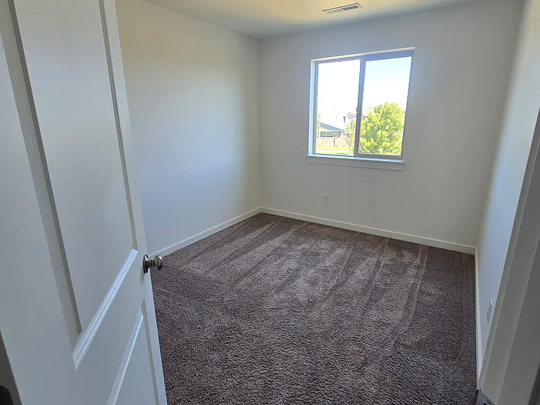 4208 S Kennedy Dr #B — Photo 16