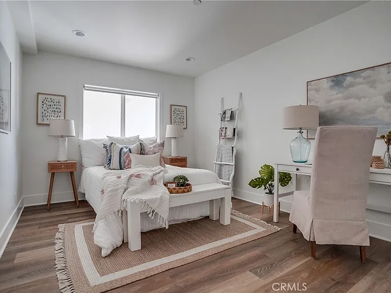 4603 E Ocean Blvd — Photo 36