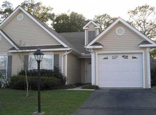 636 Spring Lake Ct, Mobile, AL 36695