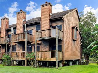 733 Davis Rd, League City, TX 77573