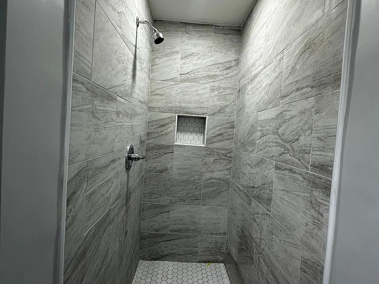 1531 Harford Square Dr — Photo 14