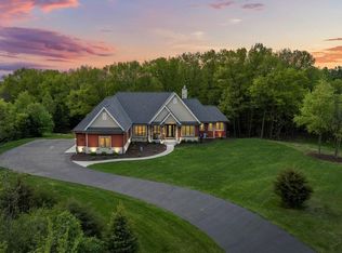 837 Wood Thrush Ln, Colgate, WI 53017