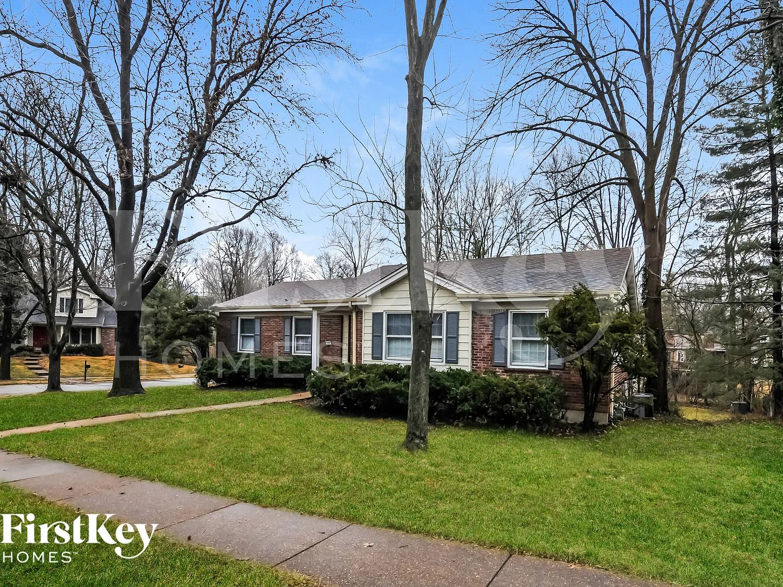 3 bed, 2.5 bath, 2736 sqft, $2,875 — Photo 2