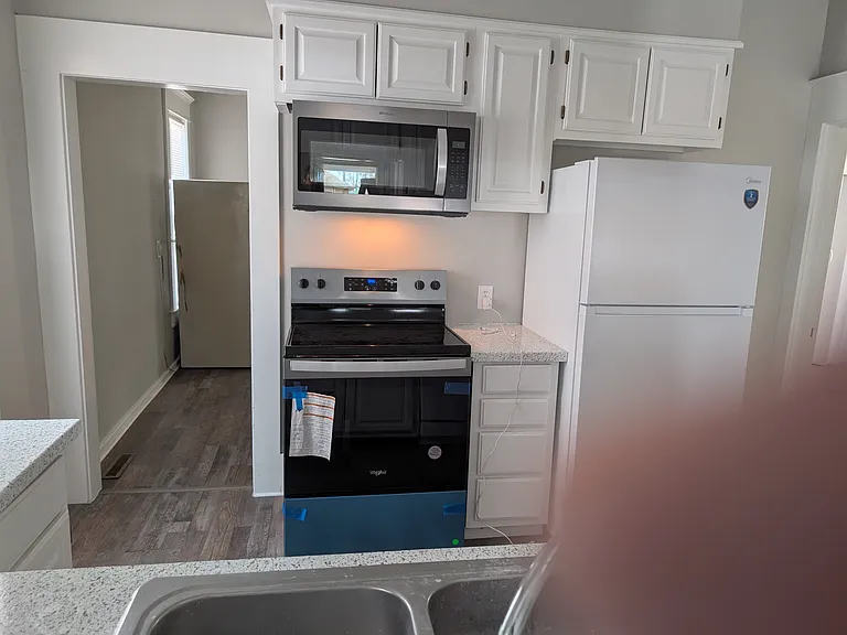 154 S Georgie Ave — Photo 1