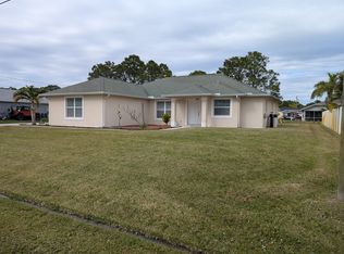 5673 NW Athens Ct, Port Saint Lucie, FL 34986