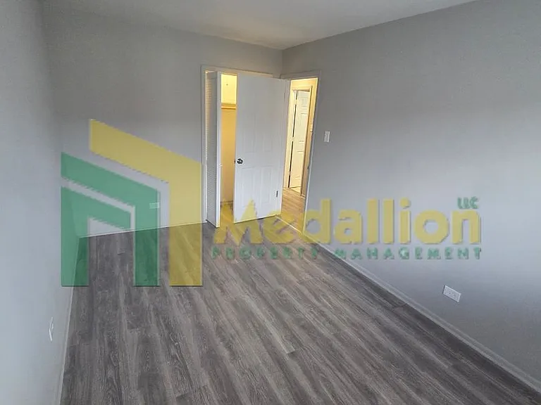 10635 S Cottage Grove Ave — Photo 10