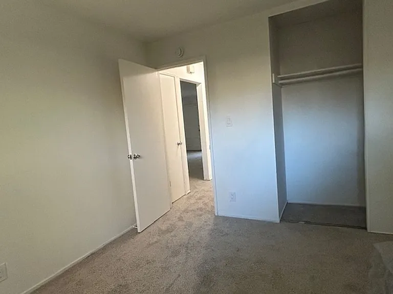 2233 Fairway Dr — Photo 8