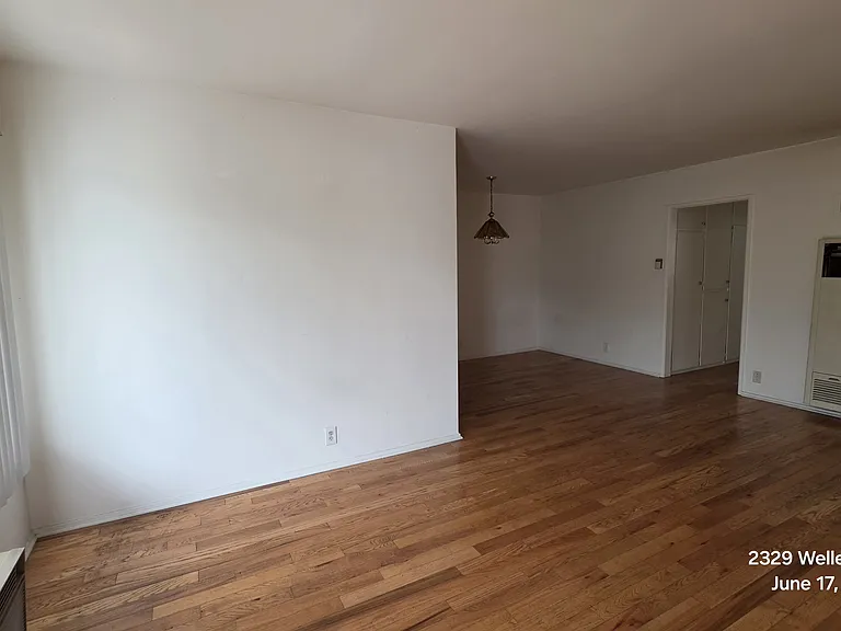 2329 Wellesley Ave #9 — Photo 13