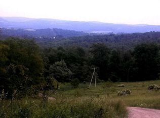 7 W Blue Goose Rd, Friendsville, MD 21531