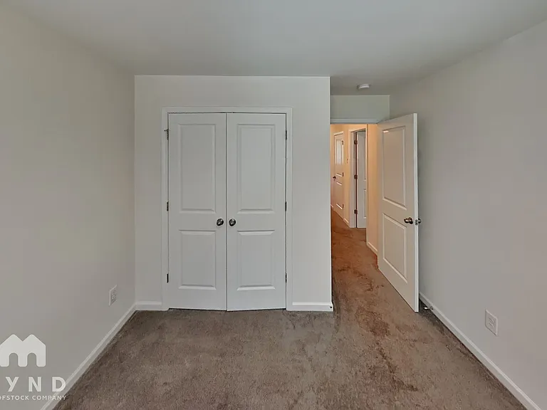2229 Beauty St — Photo 10