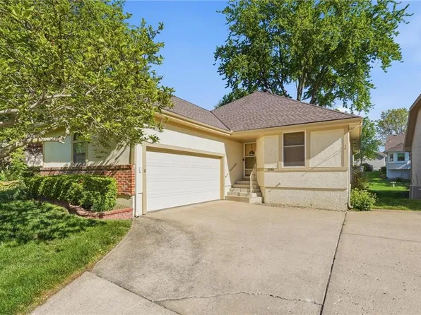 11104 W 99th St, Overland Park, KS 66214