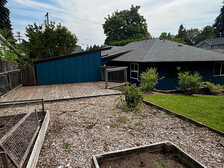 18413 SE Blanton St — Photo 31