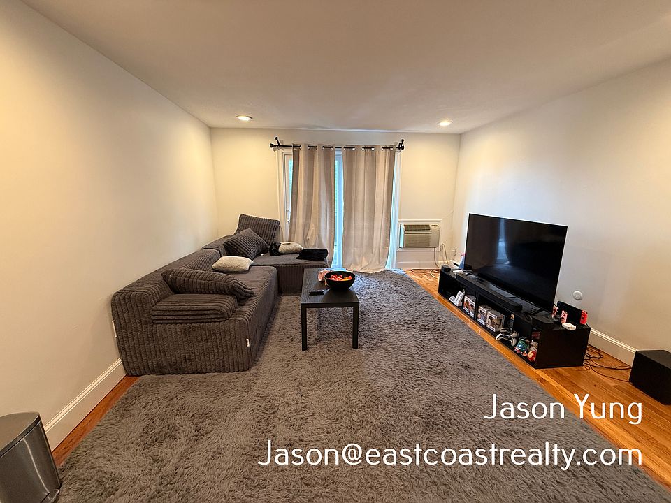 1st image of 15-17 Euston Rd #19