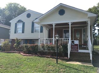 1506 Hylton Ave, Woodbridge, VA 22191