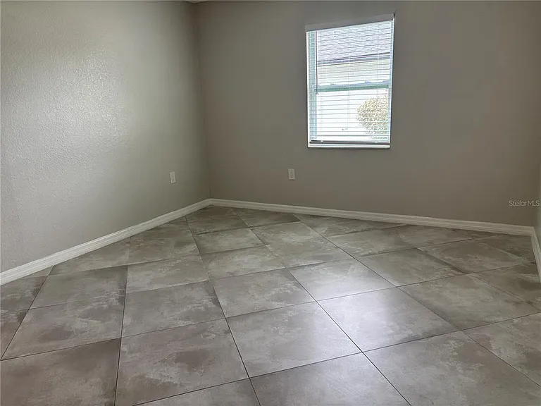 5839 Erin Ln S #A — Photo 10