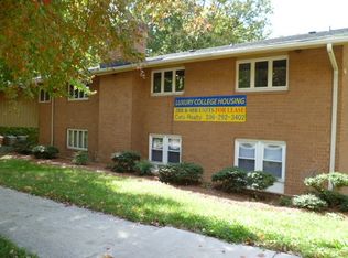 1701-A W Market St, Greensboro, NC 27403
