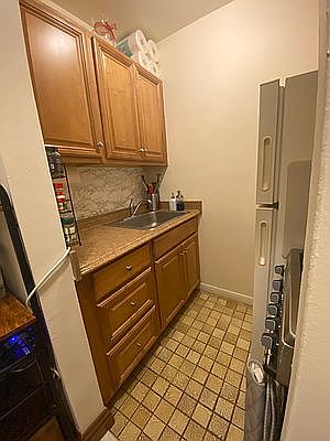 5th image of 174 E 90th St APT 5d