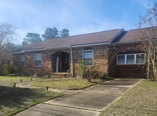 3245 N Blue Angel Pkwy, Pensacola, FL 32526