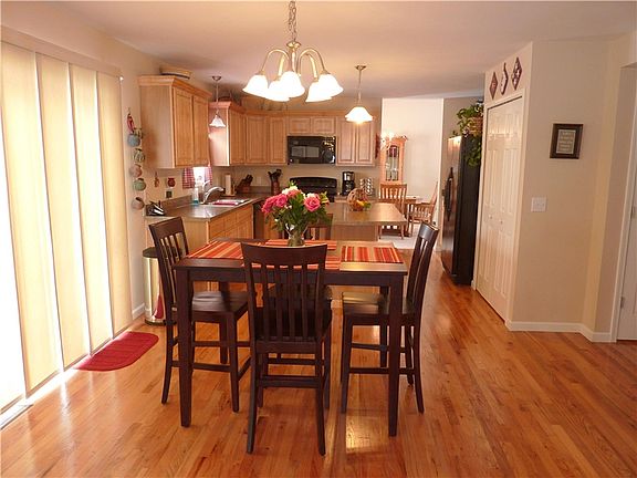 4th image of 8007 Joss Farm Way