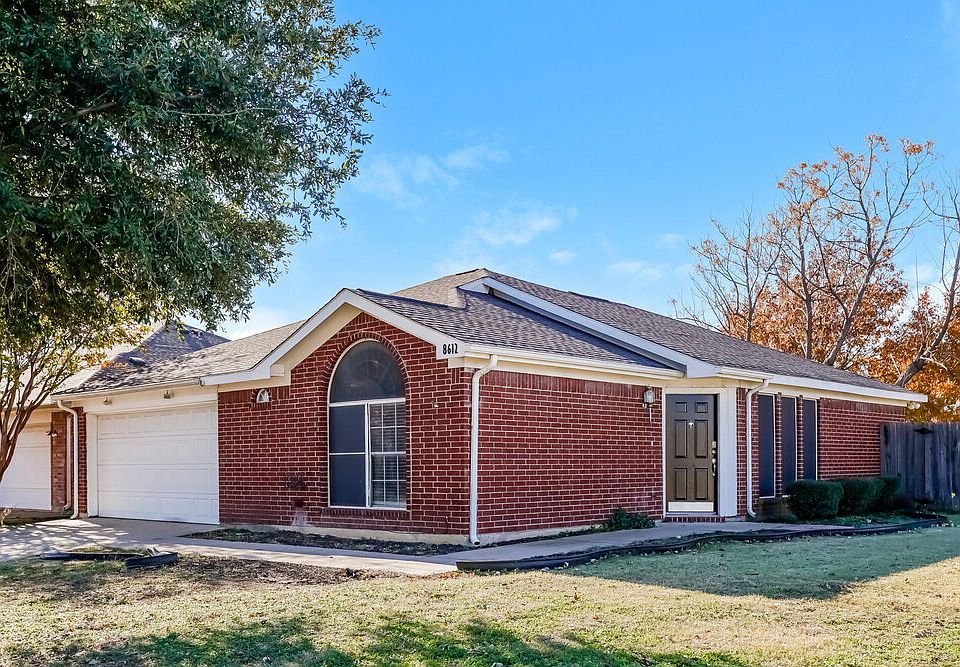 1st image of 8612 Garden Springs Dr
