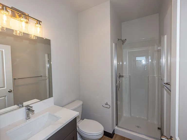 1901 E 11th St #303 — Photo 18