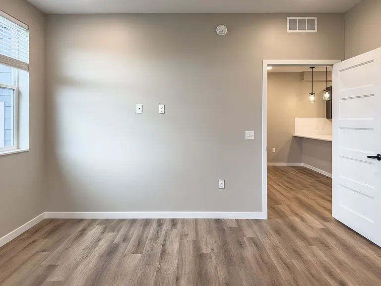 The Pines | Specials Available | Townhomes For Rent — Photo 144