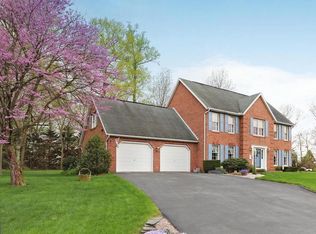 11472 Brookdale Dr, Waynesboro, PA