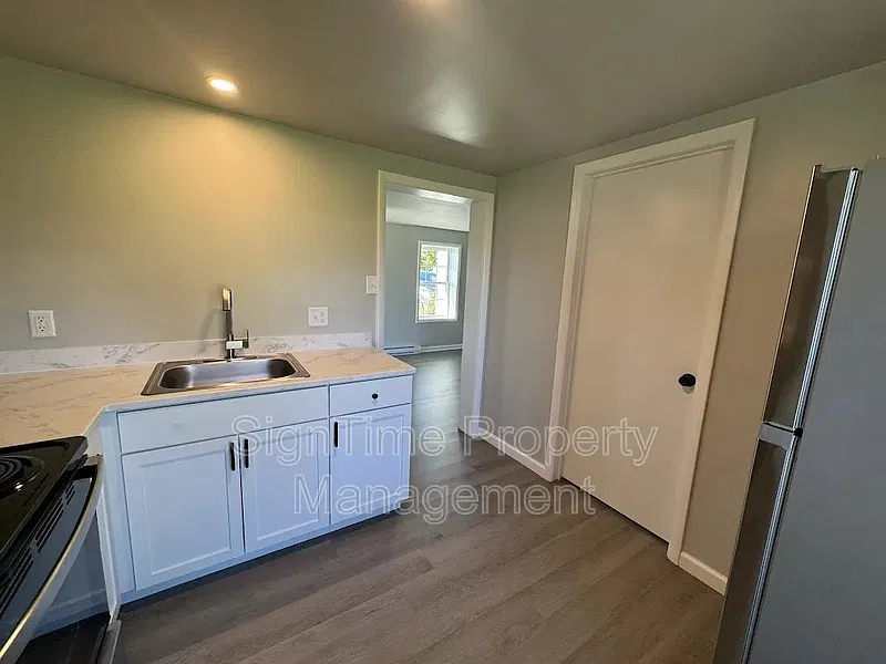 15207 National Pike — Photo 4