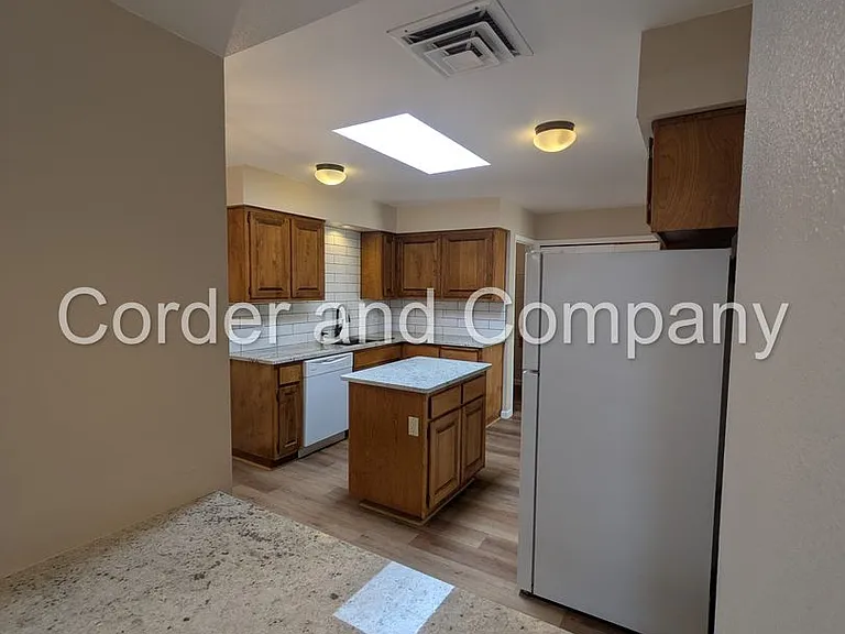 3345 Esplanade Cir SE — Photo 13