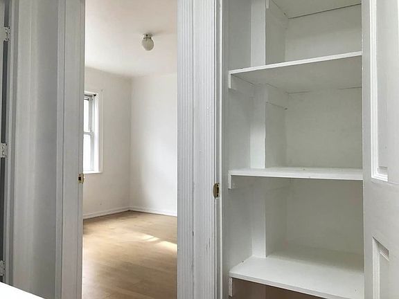 3rd image of 3320 Shore Pkwy #1