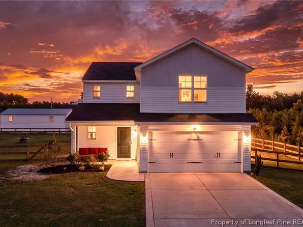 1368 Talmage Rd, Saint Pauls, NC 28384