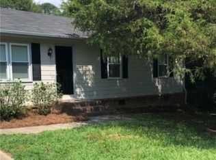 851 Idlewood Rd, Winder, GA 30680