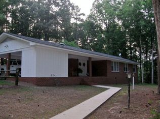 2138 Southern Rd, Sanford, NC 27330