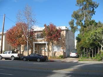 2nd image of 1833 Broad Way