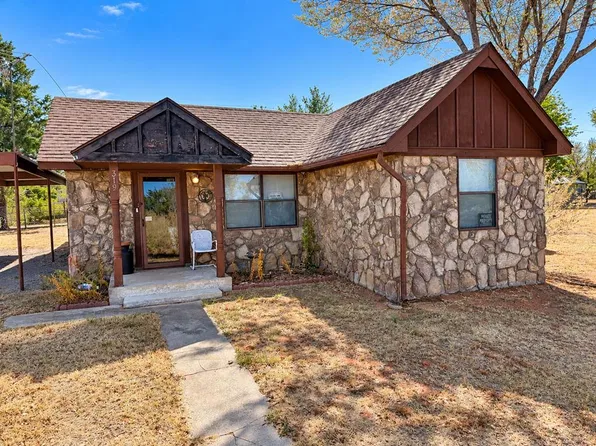 319 Division St, Hydro, OK 73048