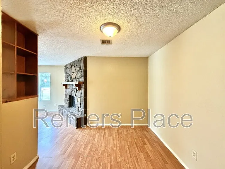 4233 S 35th West Ave — Photo 5
