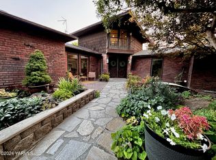 5706 Gamache Rd, Moxee, WA 98936