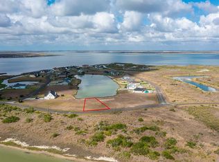 1114 Cape Velero Dr, Rockport, TX 78382
